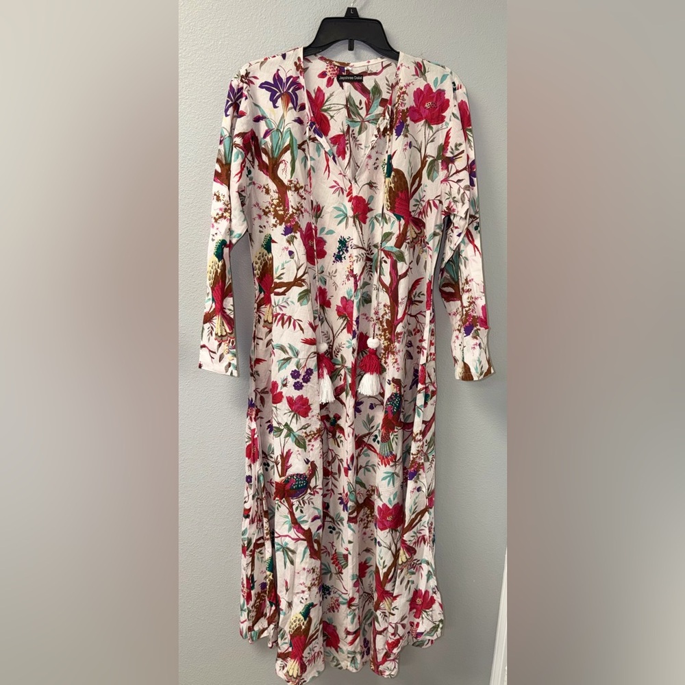 Jayshree Dalal Floral Bird Print Top in Cream, Pink & Teal